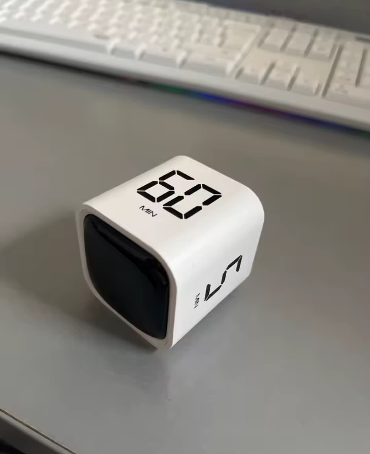 Inteligenty minutnik